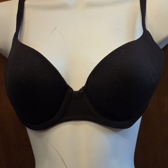 Body by Victoria Victoria's Secret black padded bra 34C - Picture 2 of 5